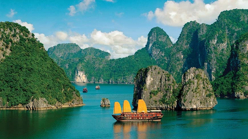 Ha Long Bay